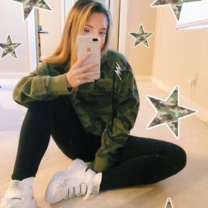 customized camo henley